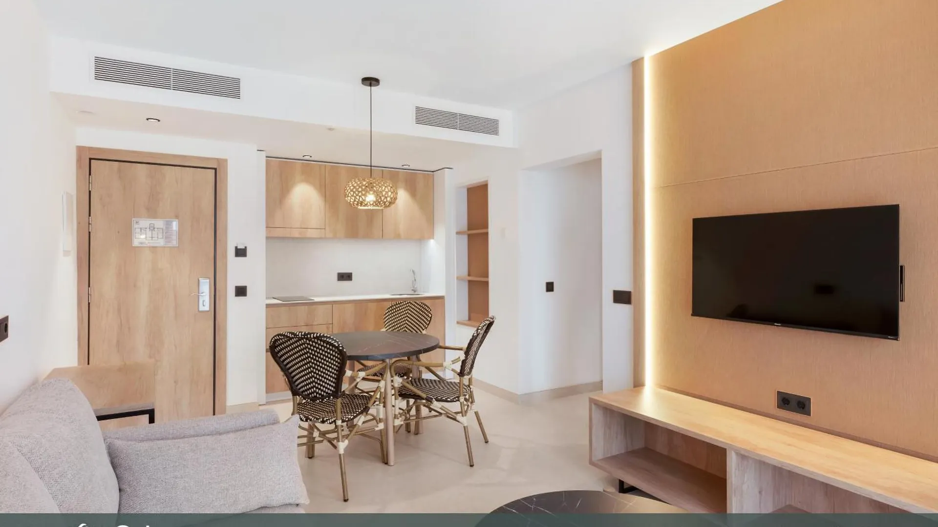 Palmanova Aparthotel Aquasol إسبانيا