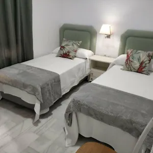 https://guesting-cayetano.es-andalucia.com